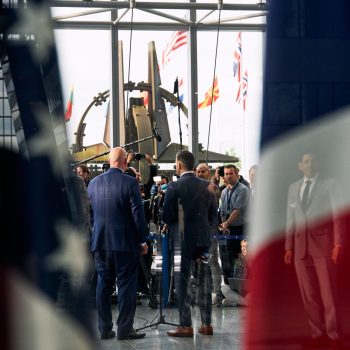 250605-250505 VIP-733